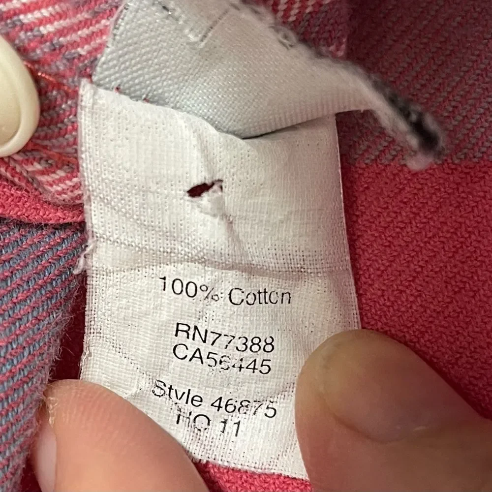 J Crew Men’s Cotton Twill Button Down Size Medium in Faded Red Tartan Plaid